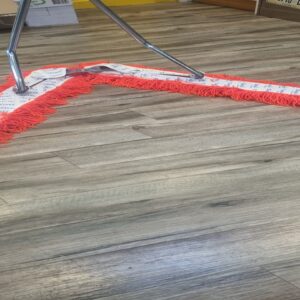 Dust Control Mop with Easy Scissor Action
